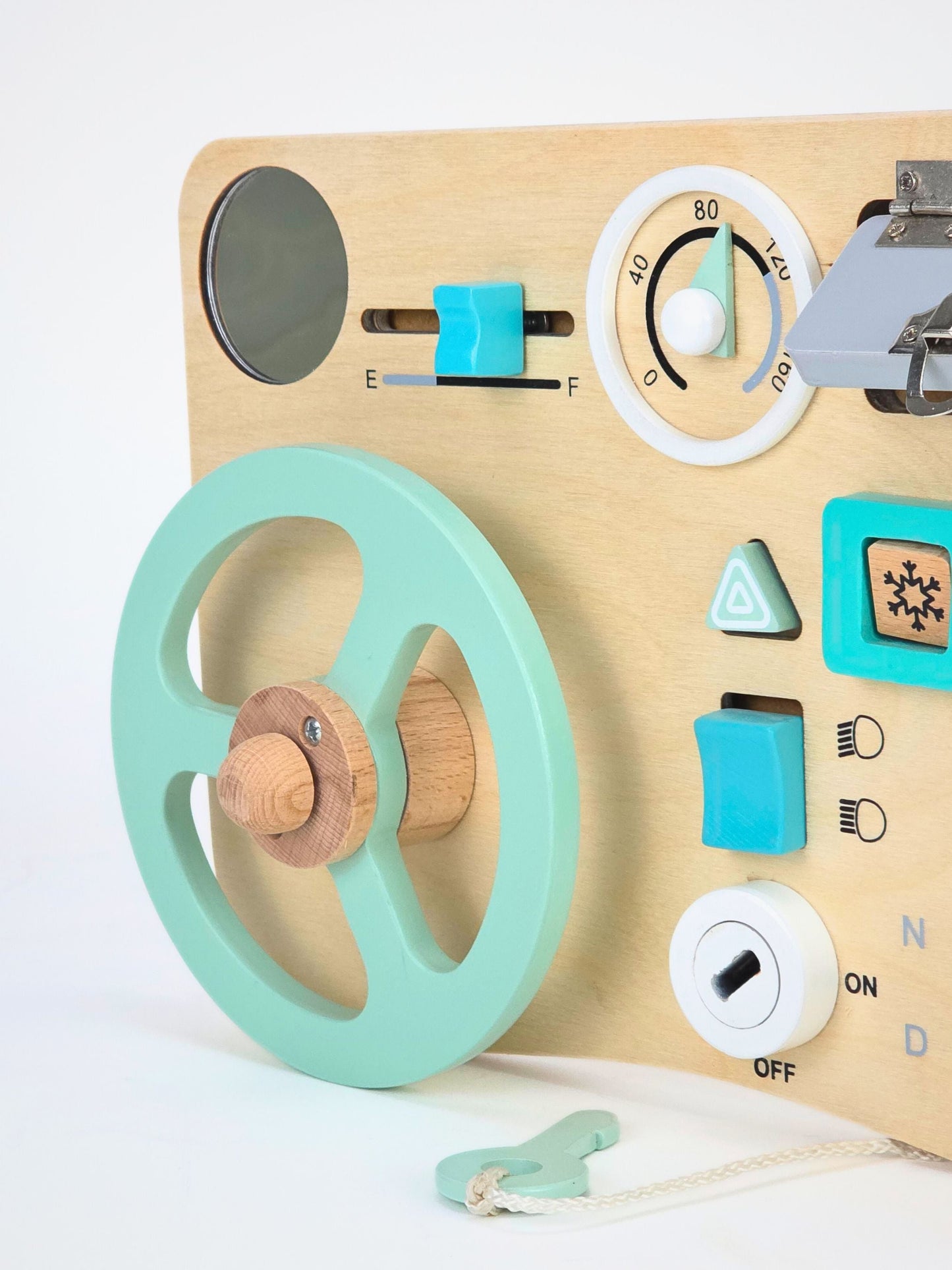 Wooden Steering Wheel Toy – Montessori Busy Board for Kids