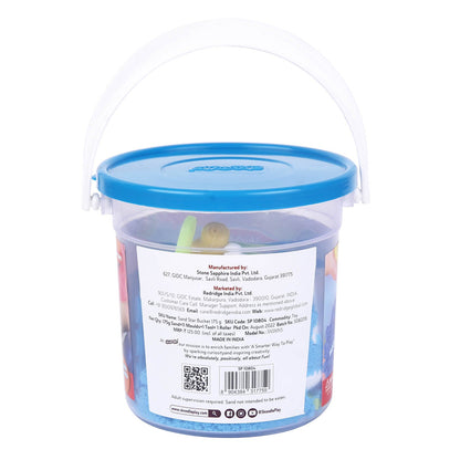 Skoodle Sand Star Bucket - 175gm with 11 Moulds,1 Roller Pin & 1 Tool (Assorted Color)
