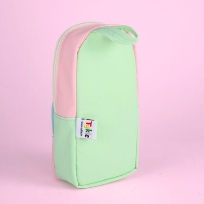 Pastel Perfection: The Trendy & Spacious Pencil Case!