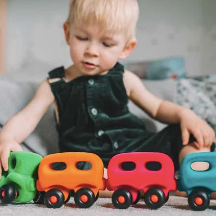 Magnetic Wholedout Choo Choo Train & Coaches