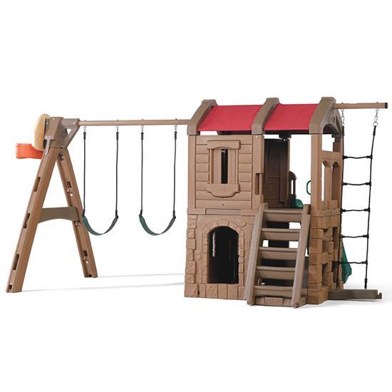 Step2 Naturally Playful Adventure Lodge Play Center
